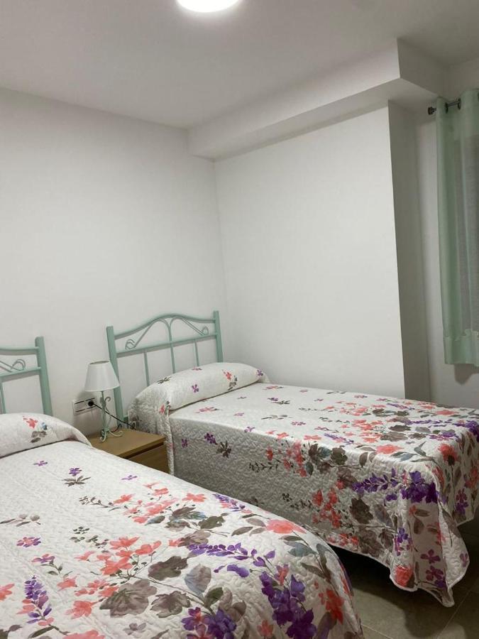 Apartamento Lorena 内尔哈 外观 照片