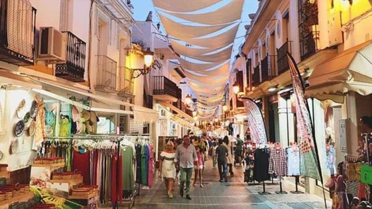 Apartamento Lorena 内尔哈 外观 照片